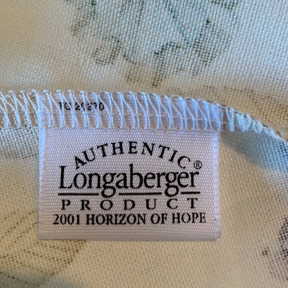 Longaberger 2001 Horizon of Hope Cancer Basket with liner and protector